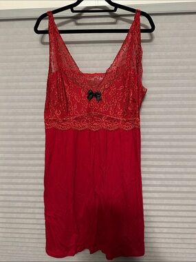 Avenue Red Lace Trim Chemise with Black Bow